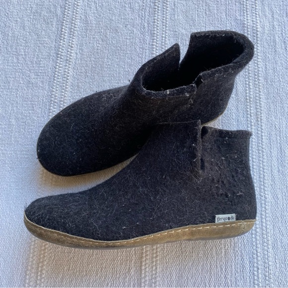 glerups Shoes - Glerups BOOT WITH LEATHER SOLE - CHARCOAL womens size 39